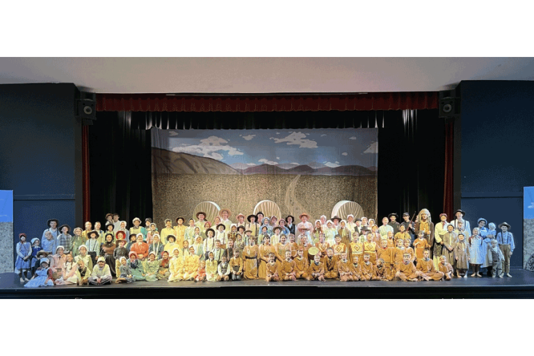 Full cast of Westward, Ho! a play about families who followed the Oregon Trail